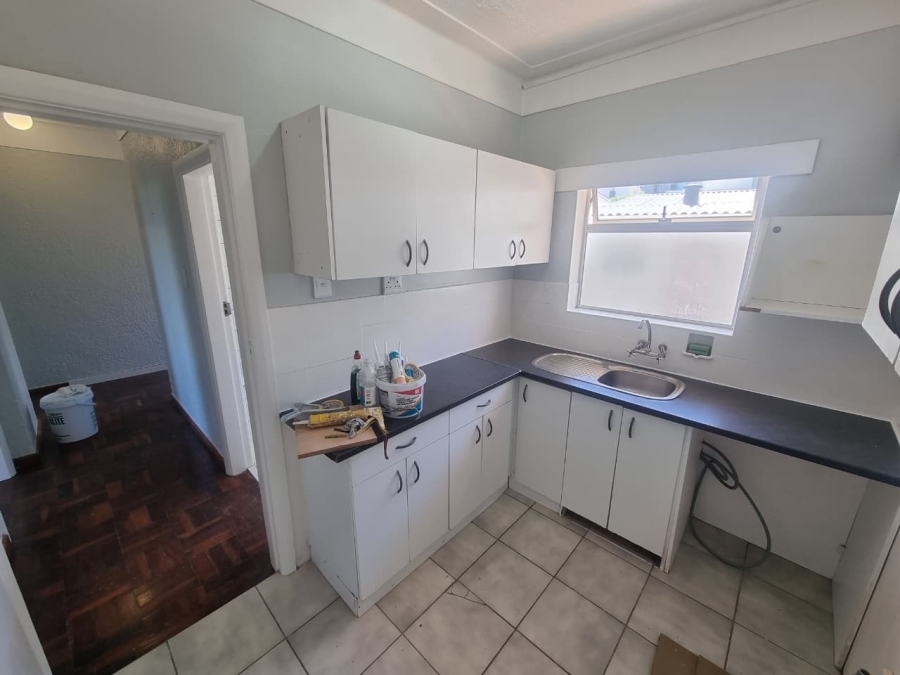 To Let 2 Bedroom Property for Rent in Camps Bay Western Cape